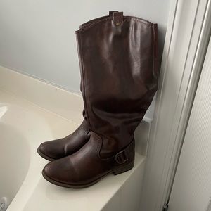 ** SOLD ** Bass Wide Calf Riding Boots
